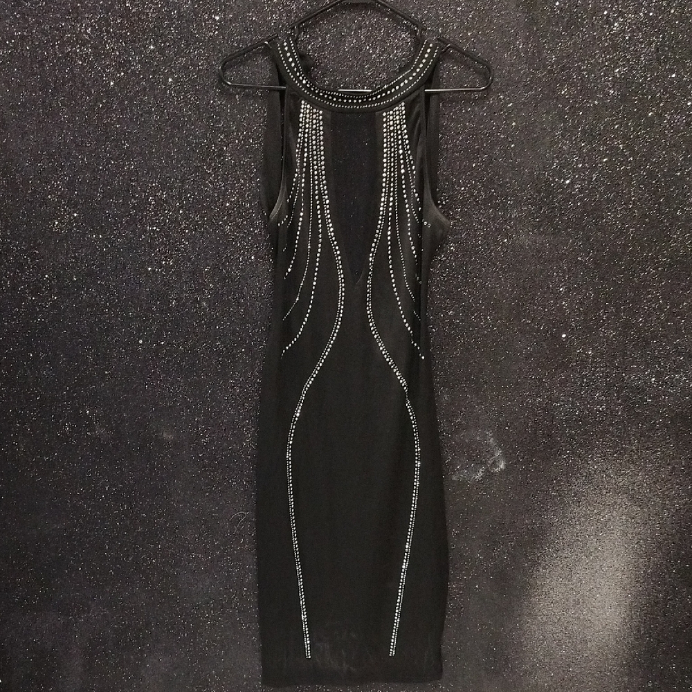 Elegant Black Backless Dress